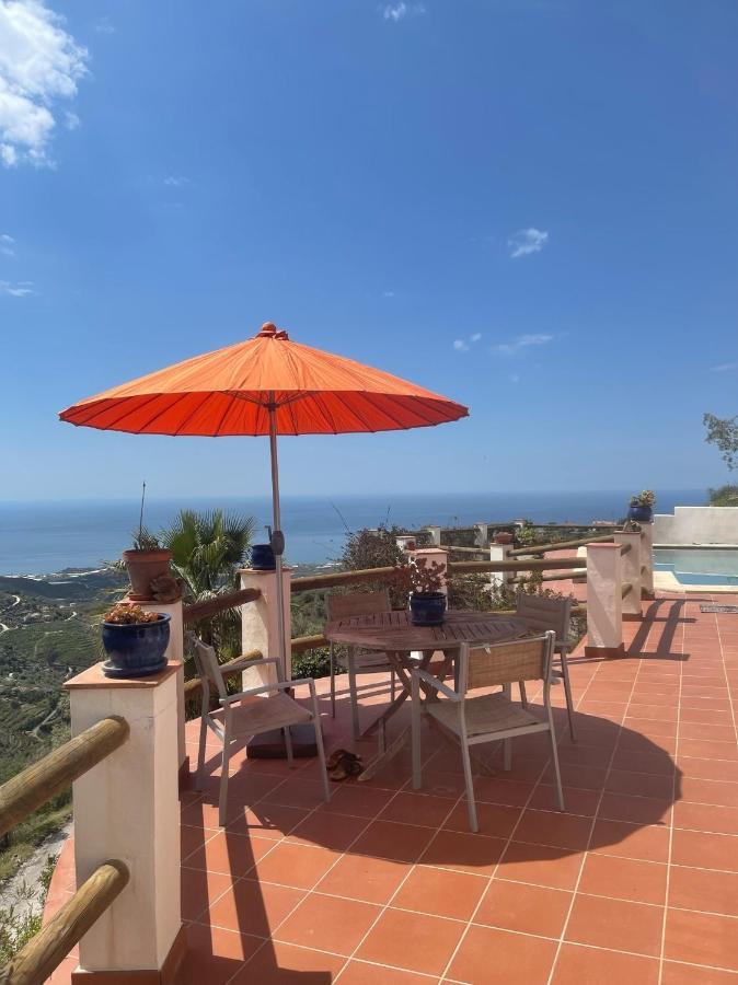 Villa Los Naranjos Sayalonga Buitenkant foto