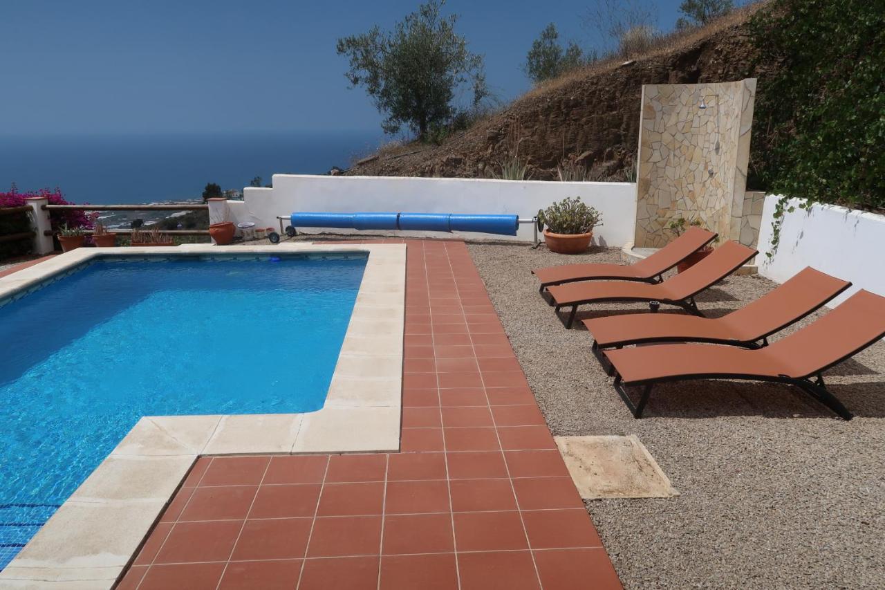 Villa Los Naranjos Sayalonga Buitenkant foto