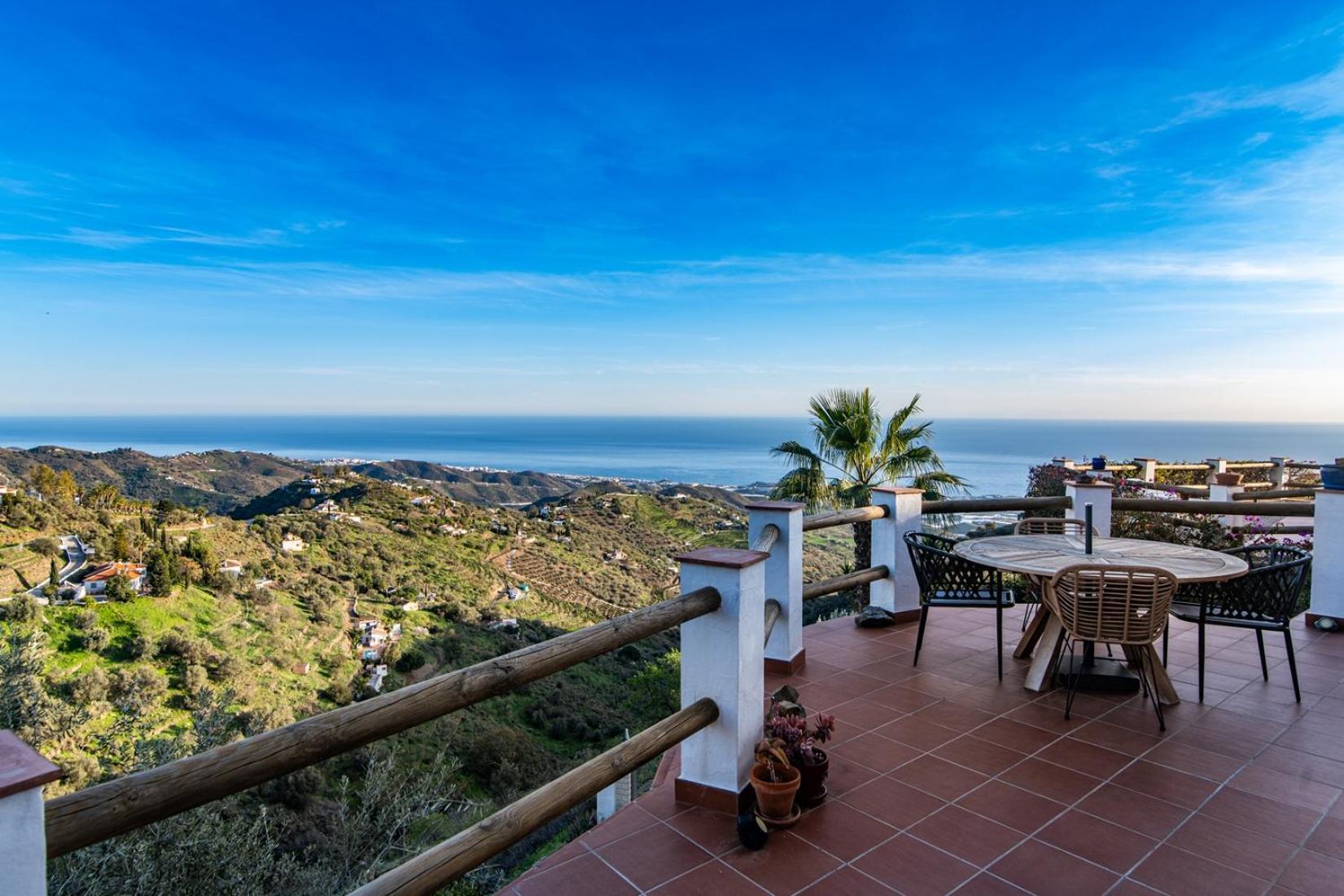 Villa Los Naranjos Sayalonga Buitenkant foto