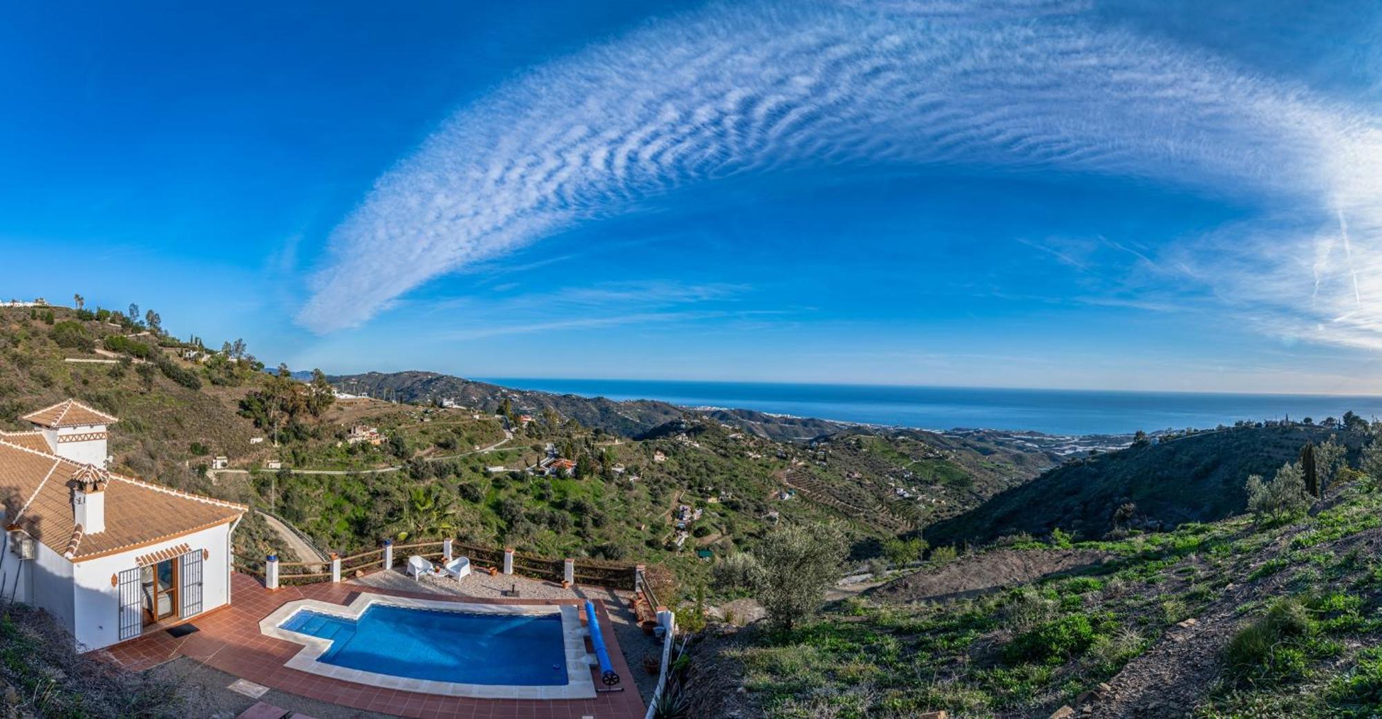 Villa Los Naranjos Sayalonga Buitenkant foto